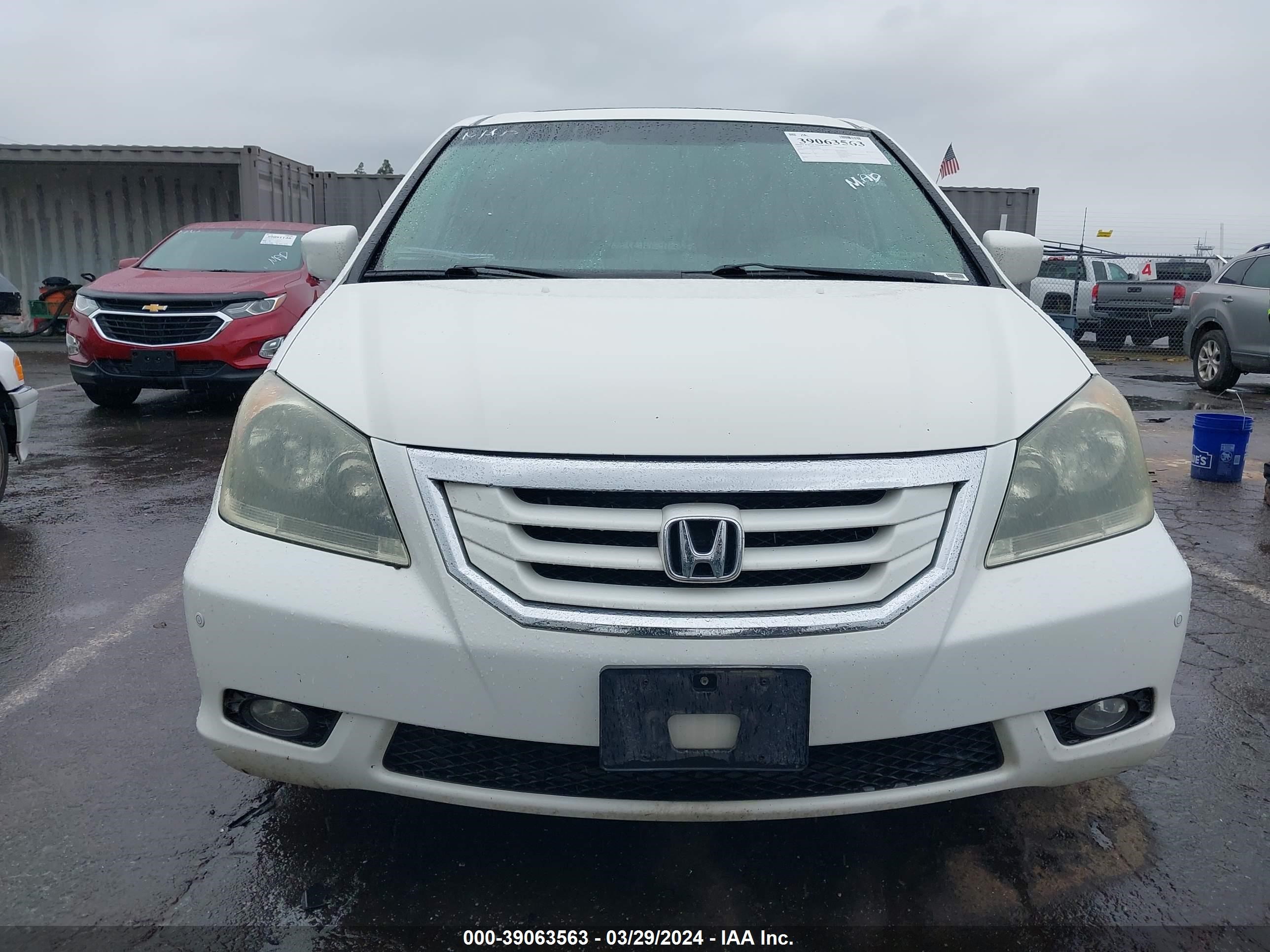 Photo 11 VIN: 5FNRL38978B009360 - HONDA ODYSSEY 