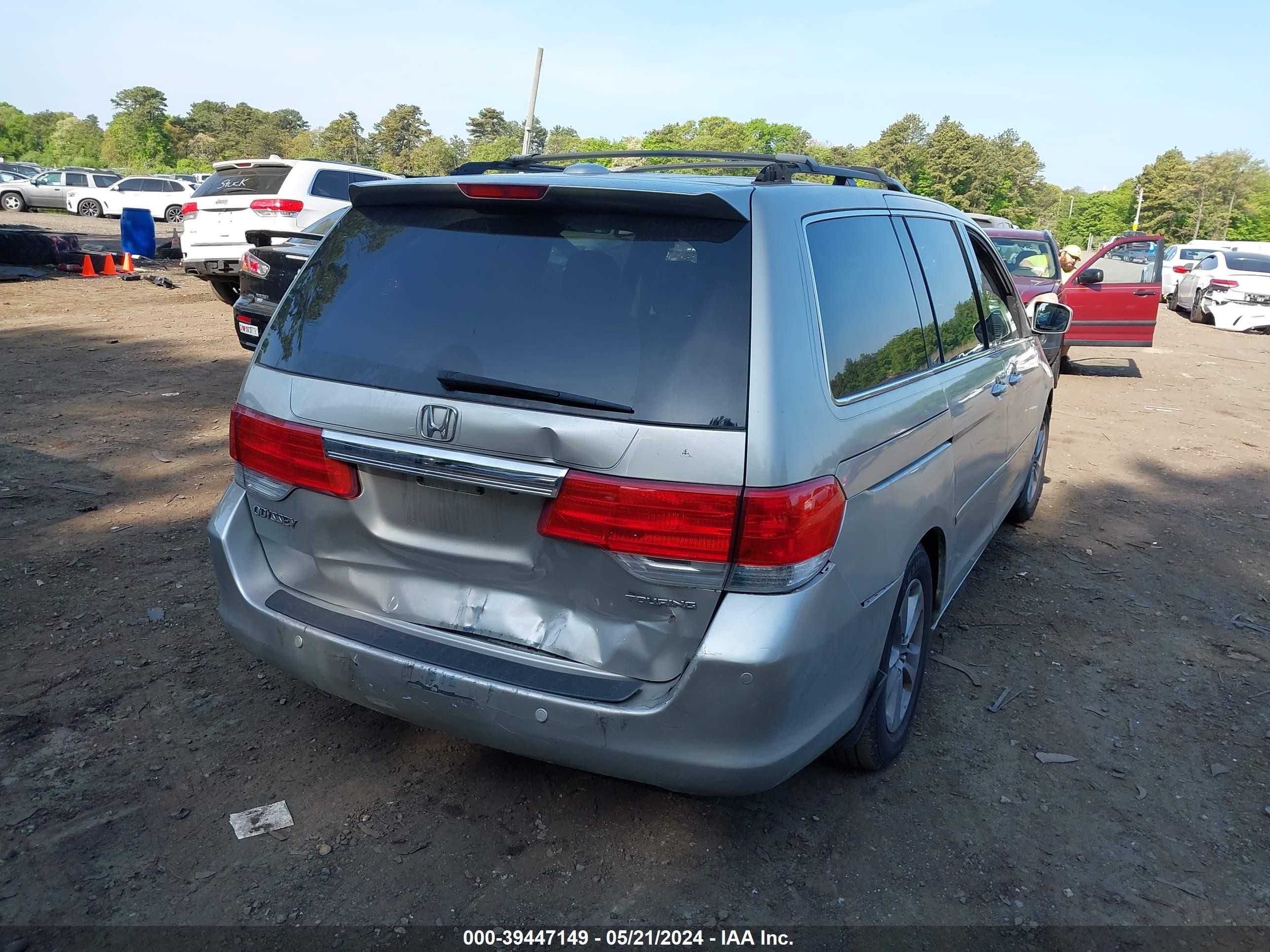 Photo 5 VIN: 5FNRL38978B030905 - HONDA ODYSSEY 