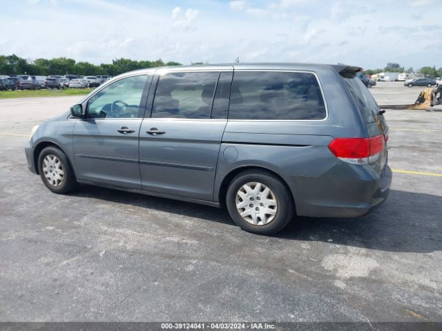 Photo 2 VIN: 5FNRL3H21AB007208 - HONDA ODYSSEY 