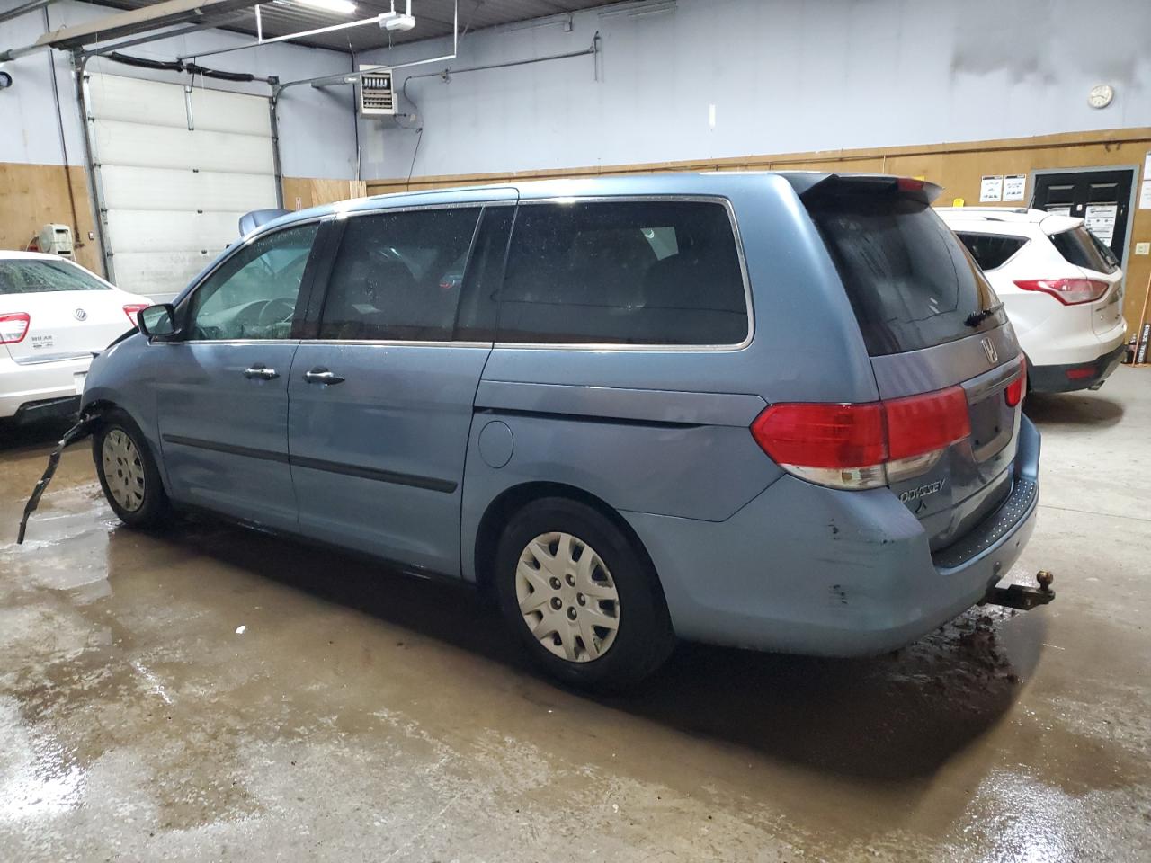 Photo 1 VIN: 5FNRL3H22AB088025 - HONDA ODYSSEY 