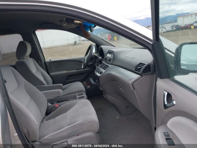 Photo 4 VIN: 5FNRL3H23AB088597 - HONDA ODYSSEY 