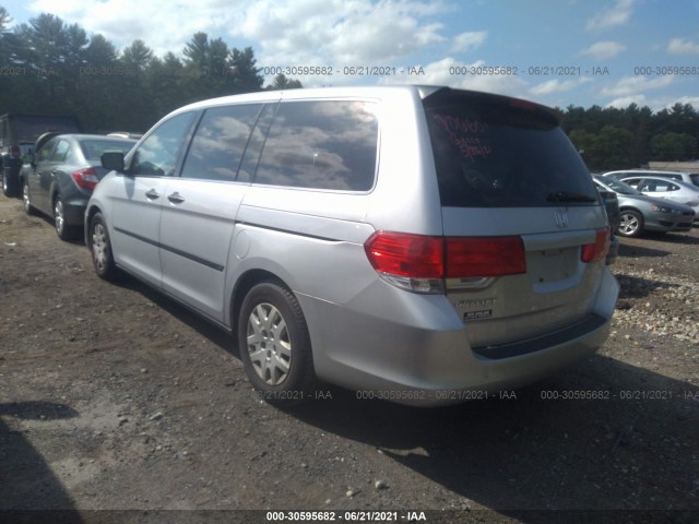 Photo 2 VIN: 5FNRL3H28AB049763 - HONDA ODYSSEY 