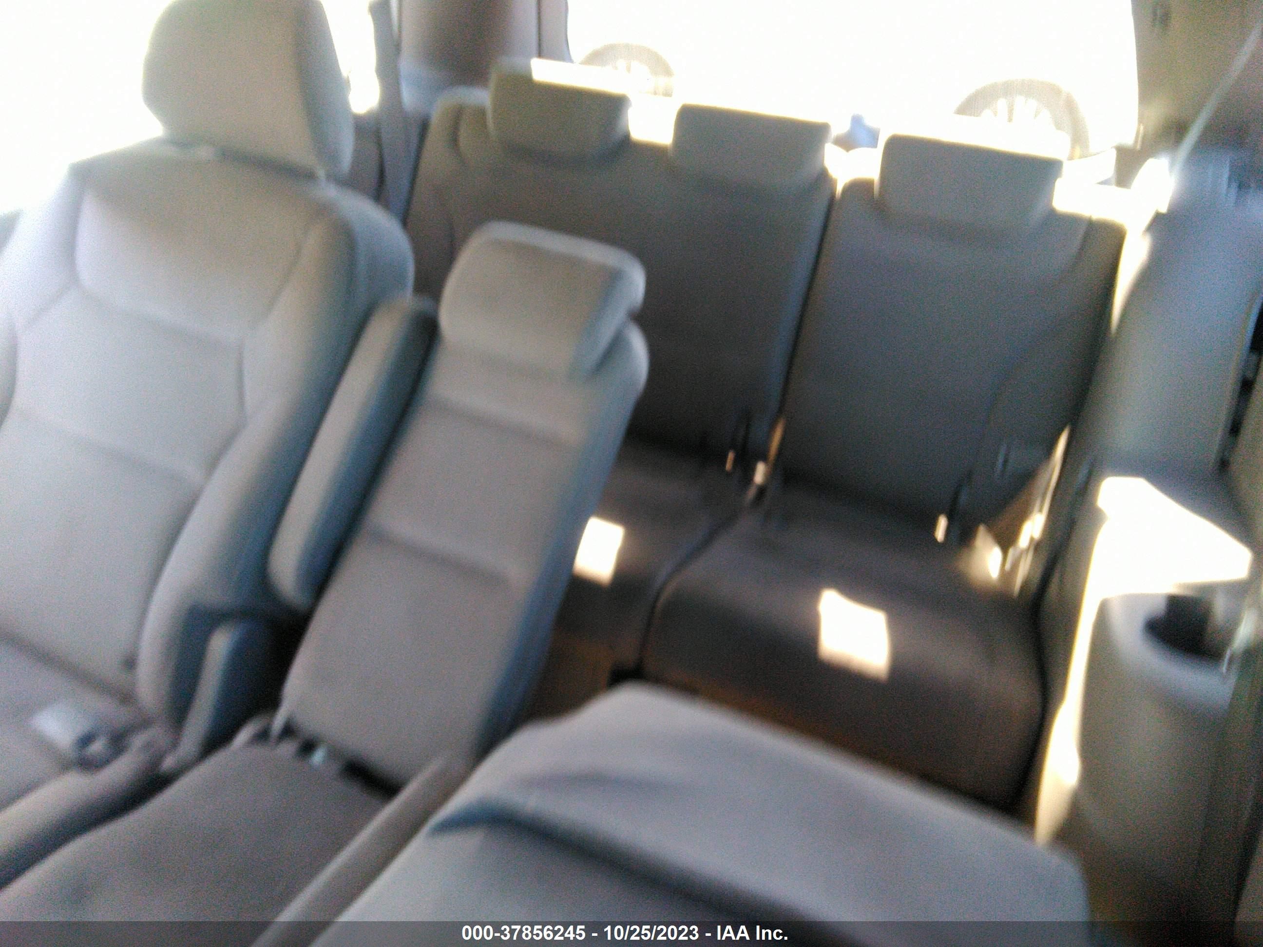 Photo 7 VIN: 5FNRL3H41AB020266 - HONDA ODYSSEY 