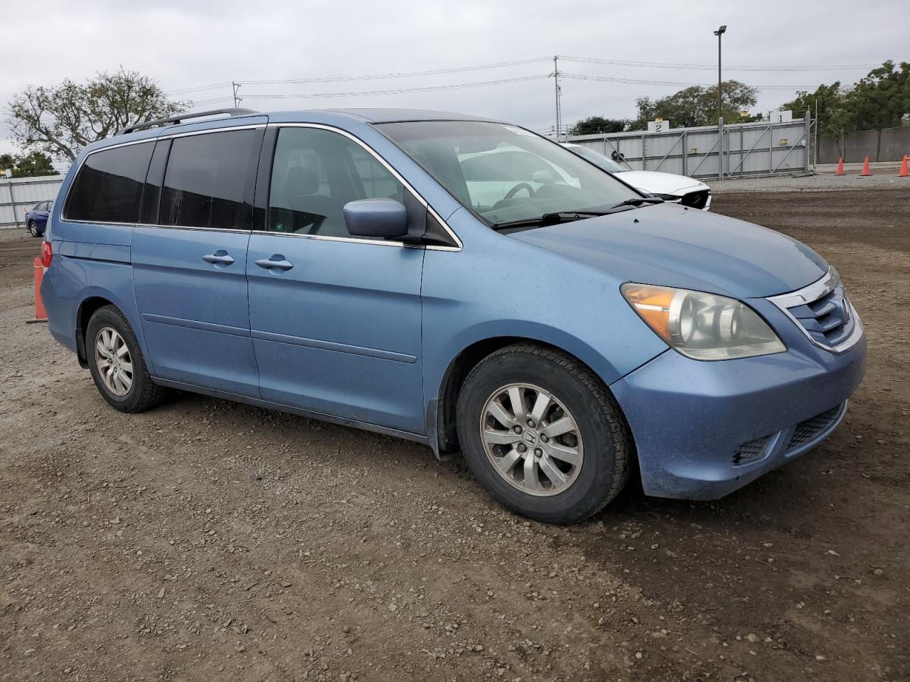 Photo 3 VIN: 5FNRL3H45AB043291 - HONDA ODYSSEY 