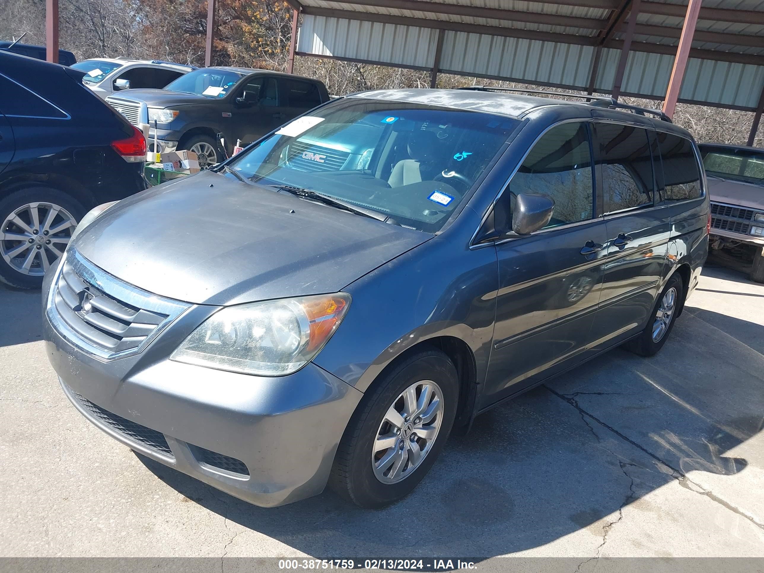 Photo 1 VIN: 5FNRL3H46AB077918 - HONDA ODYSSEY 