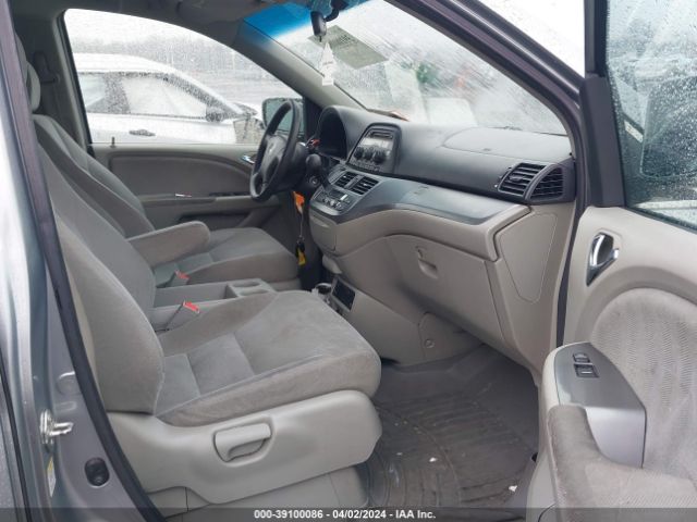 Photo 4 VIN: 5FNRL3H50AB093489 - HONDA ODYSSEY 