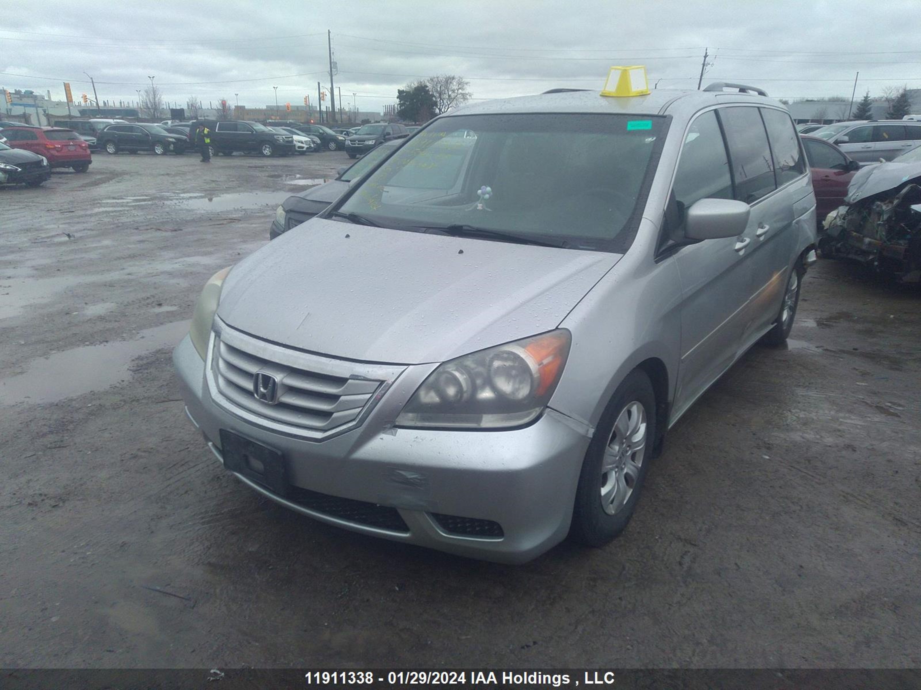 Photo 1 VIN: 5FNRL3H50AB504597 - HONDA ODYSSEY 