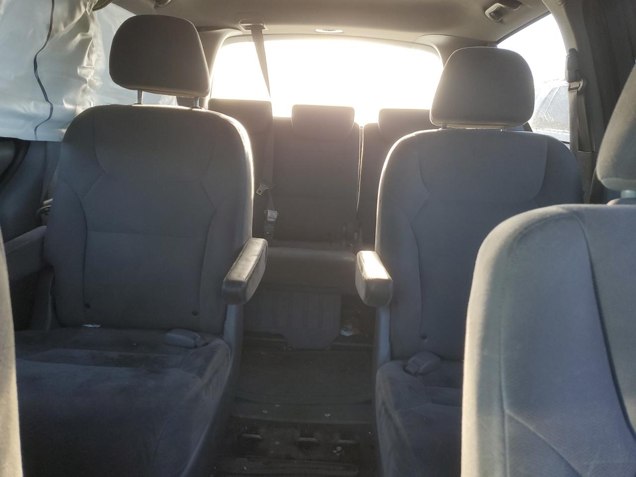 Photo 9 VIN: 5FNRL3H51AB503443 - HONDA ODYSSEY 