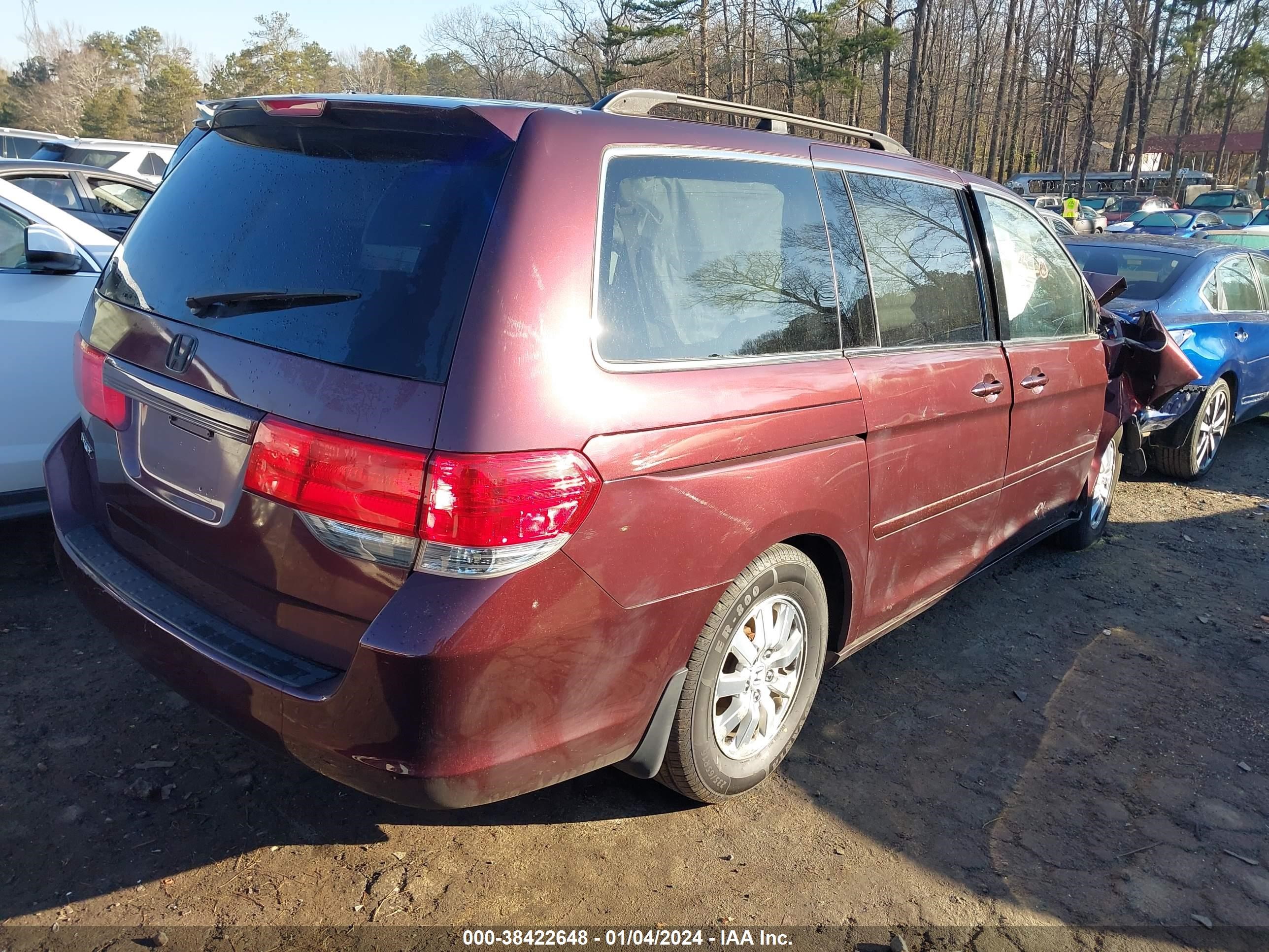 Photo 3 VIN: 5FNRL3H52AB094515 - HONDA ODYSSEY 