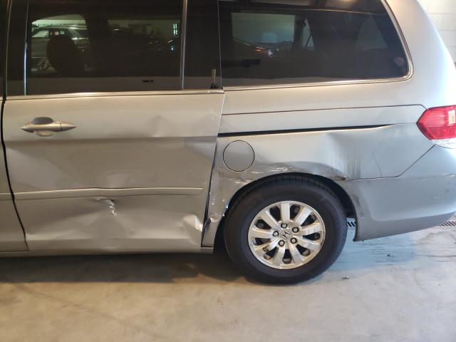 Photo 8 VIN: 5FNRL3H55AB028525 - HONDA ODYSSEY EX 