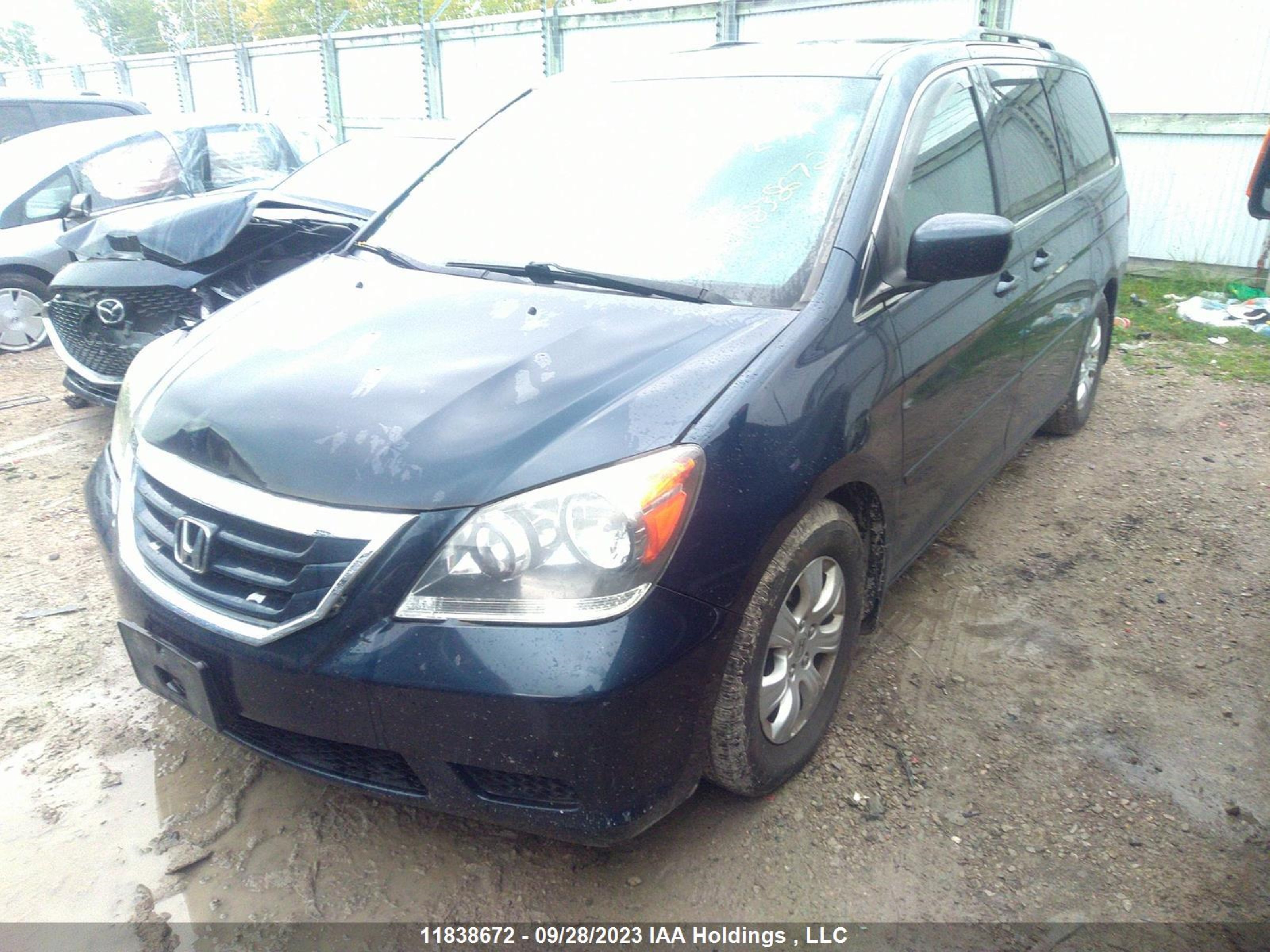 Photo 1 VIN: 5FNRL3H58AB506355 - HONDA ODYSSEY 