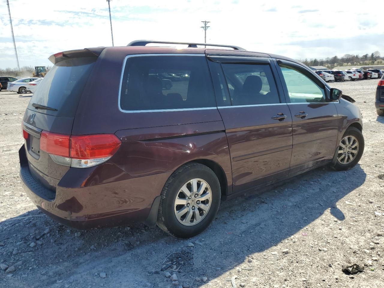 Photo 2 VIN: 5FNRL3H62AB091803 - HONDA ODYSSEY 