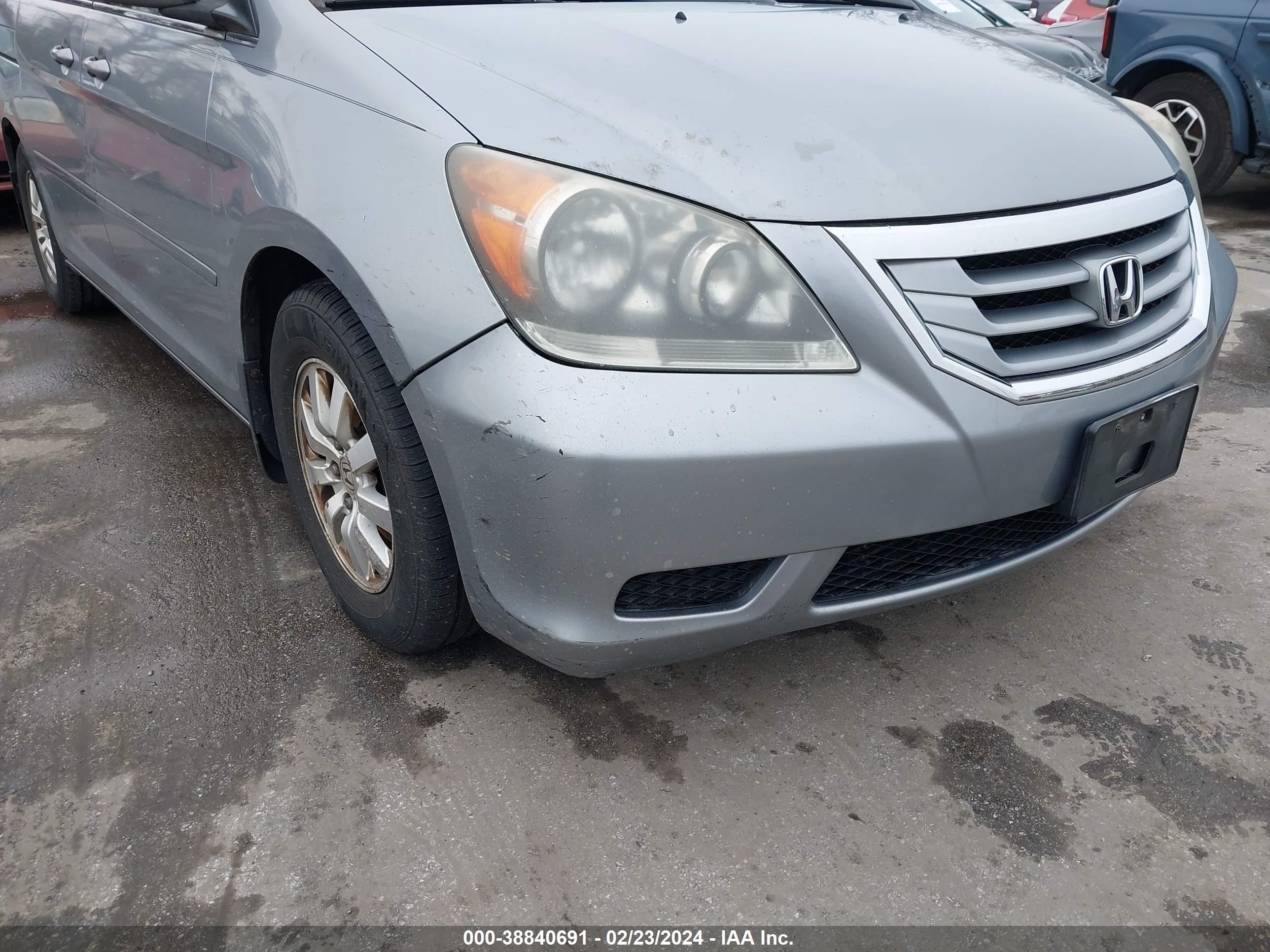 Photo 5 VIN: 5FNRL3H63AB108107 - HONDA ODYSSEY 