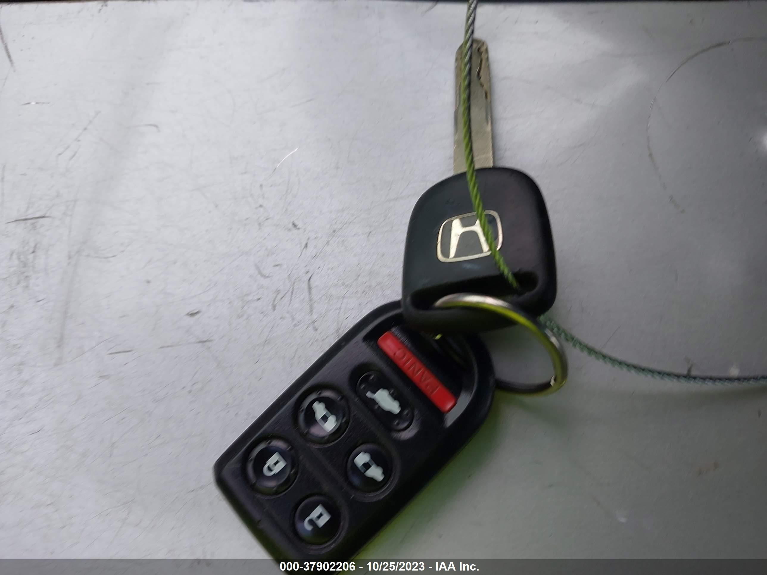 Photo 10 VIN: 5FNRL3H67AB072163 - HONDA ODYSSEY 