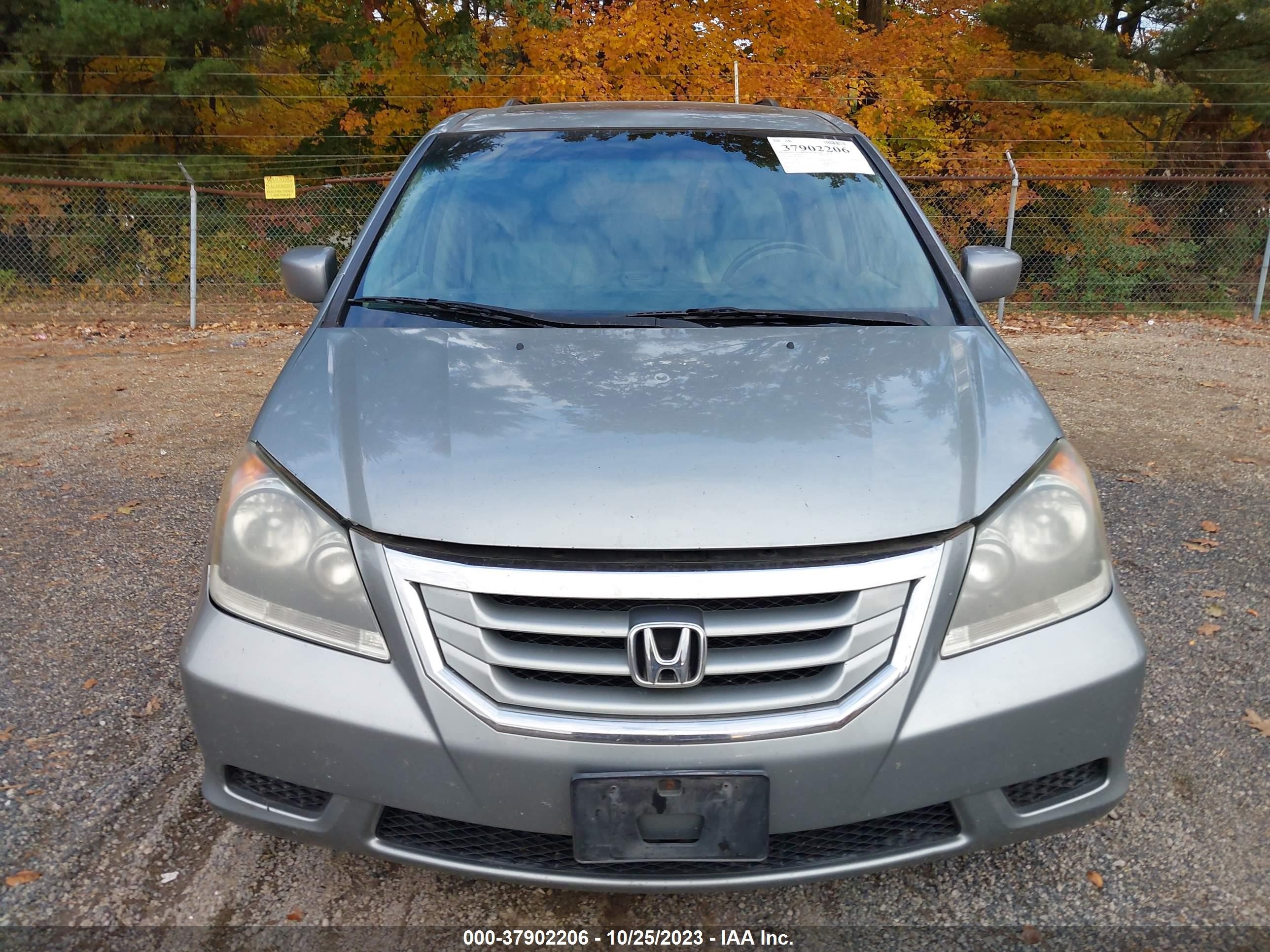 Photo 5 VIN: 5FNRL3H67AB072163 - HONDA ODYSSEY 