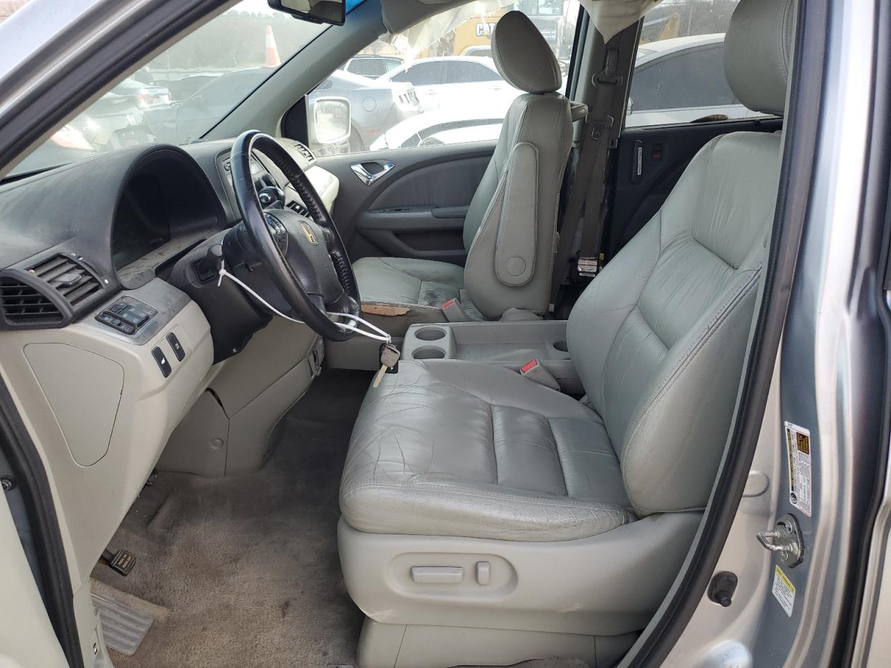 Photo 6 VIN: 5FNRL3H68AB016488 - HONDA ODYSSEY 