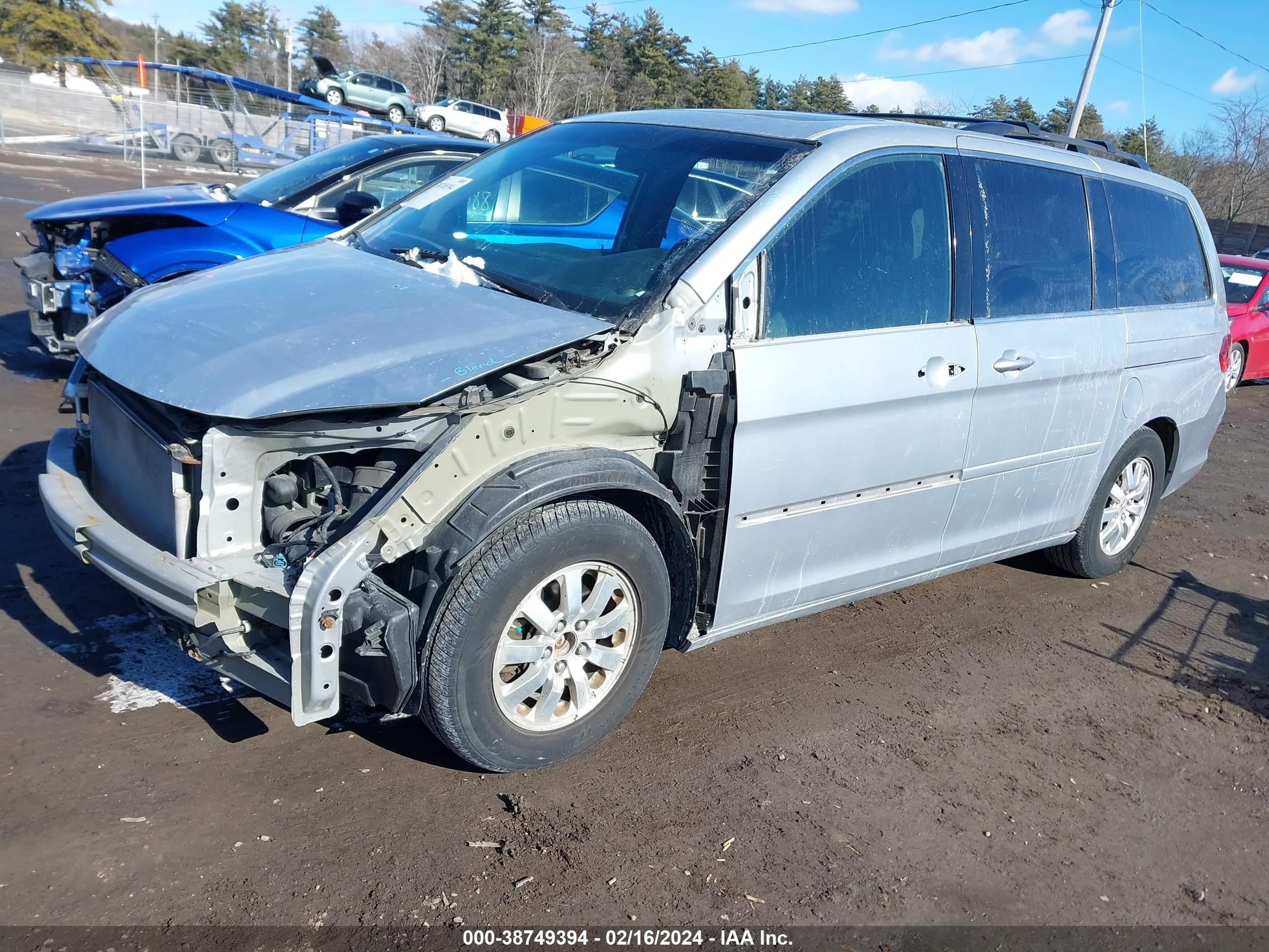 Photo 1 VIN: 5FNRL3H68AB019049 - HONDA ODYSSEY 