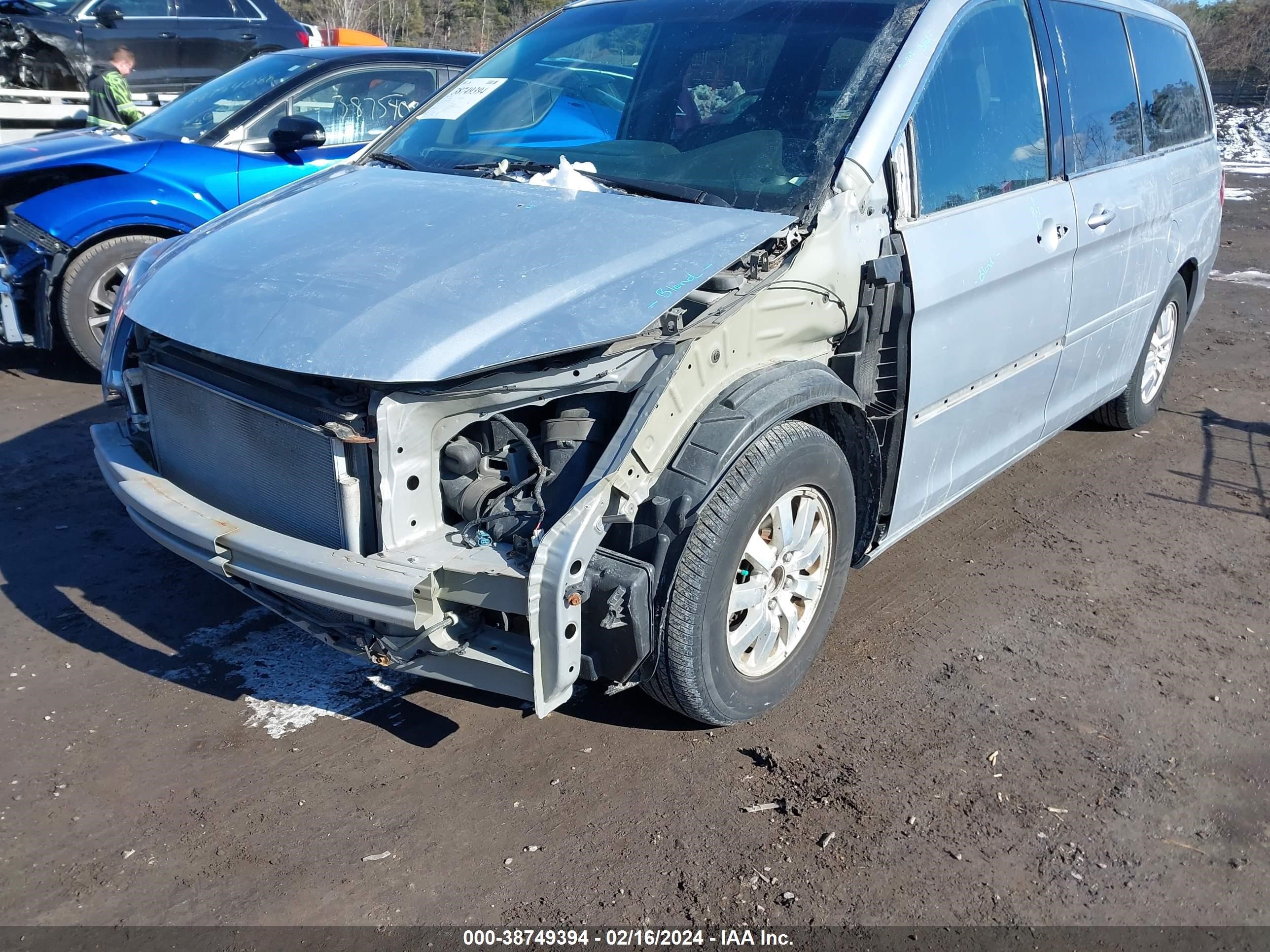 Photo 5 VIN: 5FNRL3H68AB019049 - HONDA ODYSSEY 