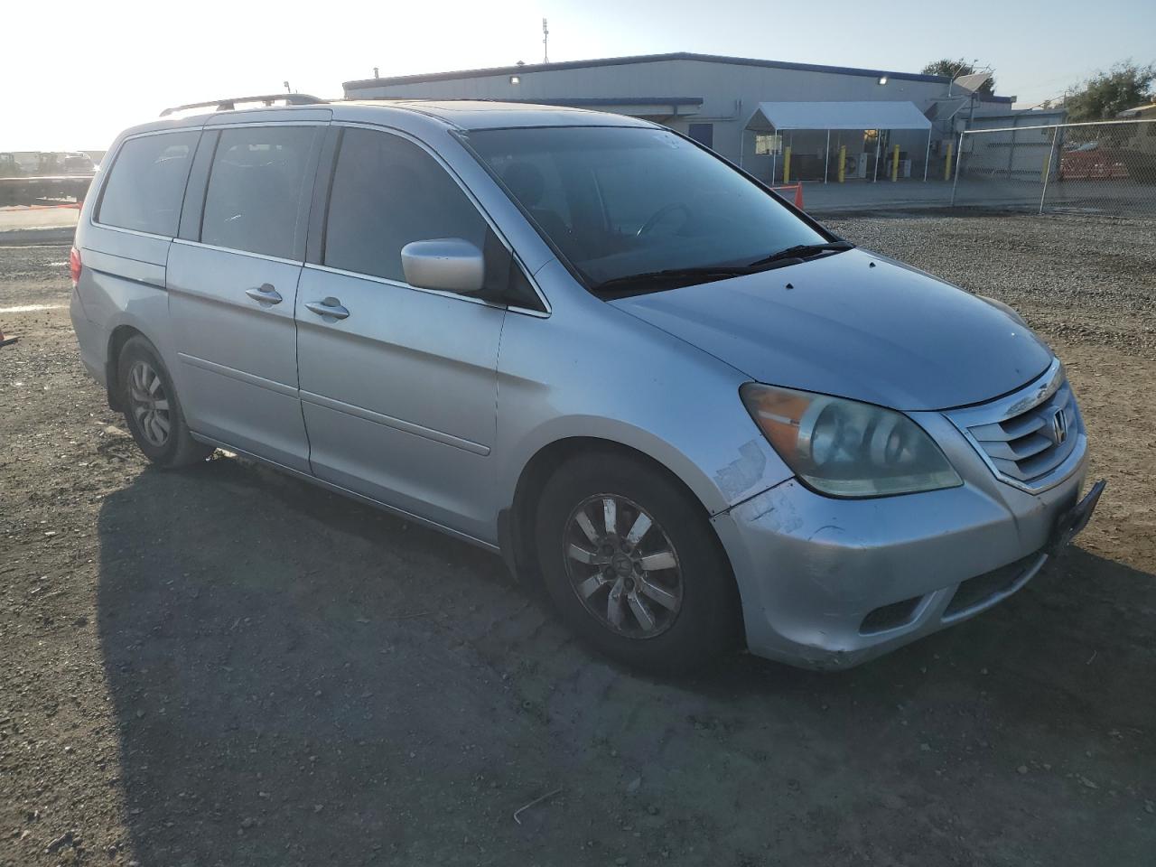 Photo 3 VIN: 5FNRL3H68AB066081 - HONDA ODYSSEY 