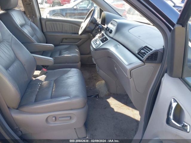 Photo 4 VIN: 5FNRL3H69AB036166 - HONDA ODYSSEY 