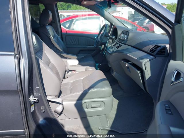 Photo 4 VIN: 5FNRL3H6XAB113756 - HONDA ODYSSEY 