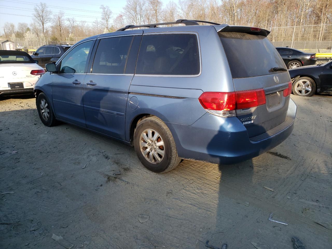 Photo 1 VIN: 5FNRL3H71AB012162 - HONDA ODYSSEY 