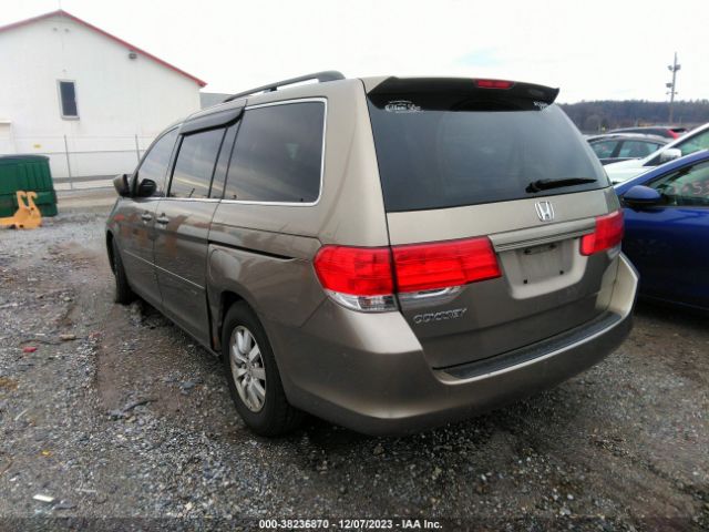 Photo 2 VIN: 5FNRL3H71AB017930 - HONDA ODYSSEY 