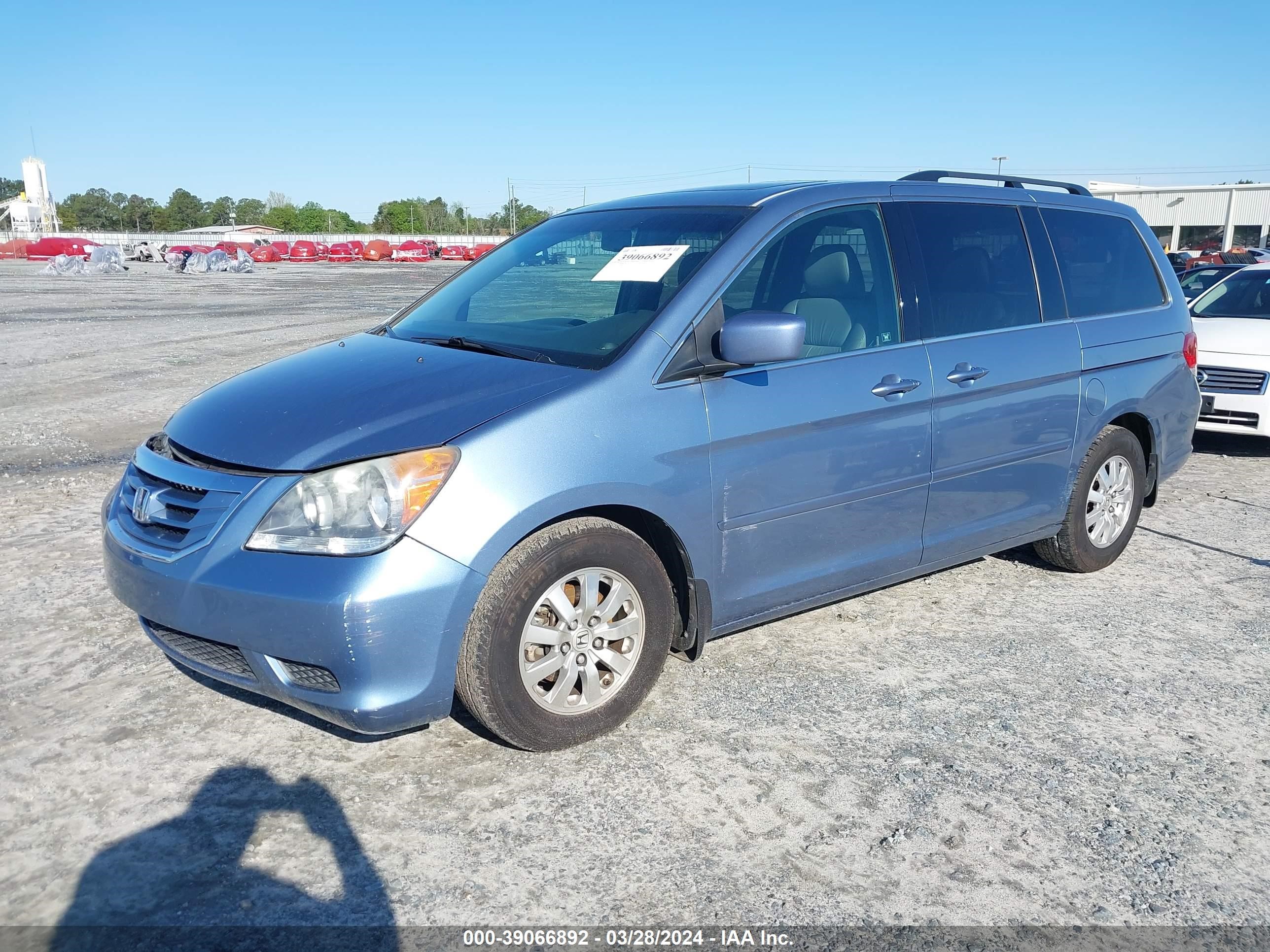 Photo 1 VIN: 5FNRL3H72AB003339 - HONDA ODYSSEY 