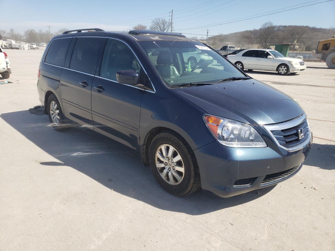 Photo 3 VIN: 5FNRL3H75AB106433 - HONDA ODYSSEY 