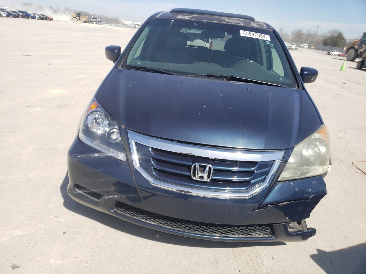 Photo 4 VIN: 5FNRL3H75AB106433 - HONDA ODYSSEY 