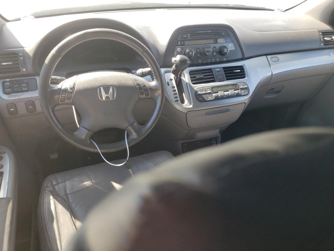 Photo 7 VIN: 5FNRL3H75AB106433 - HONDA ODYSSEY 