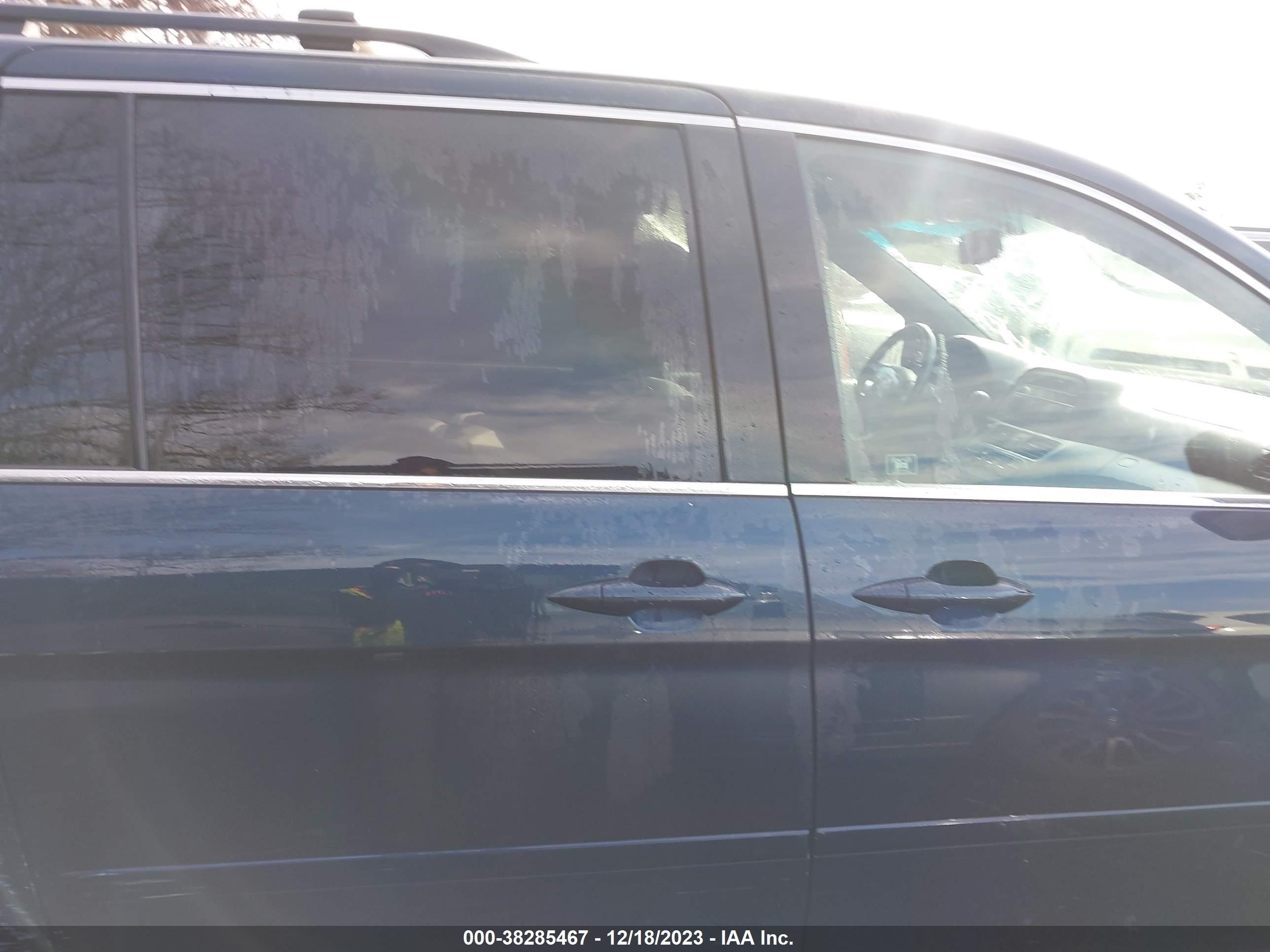 Photo 13 VIN: 5FNRL3H75AB107680 - HONDA ODYSSEY 