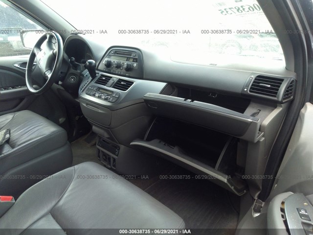 Photo 4 VIN: 5FNRL3H77AB043111 - HONDA ODYSSEY 