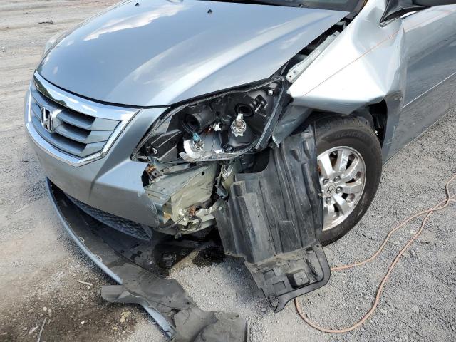 Photo 8 VIN: 5FNRL3H79AB027153 - HONDA ODYSSEY EX 