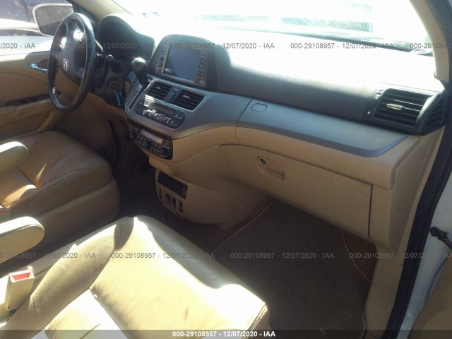 Photo 4 VIN: 5FNRL3H7XAB031115 - HONDA ODYSSEY 