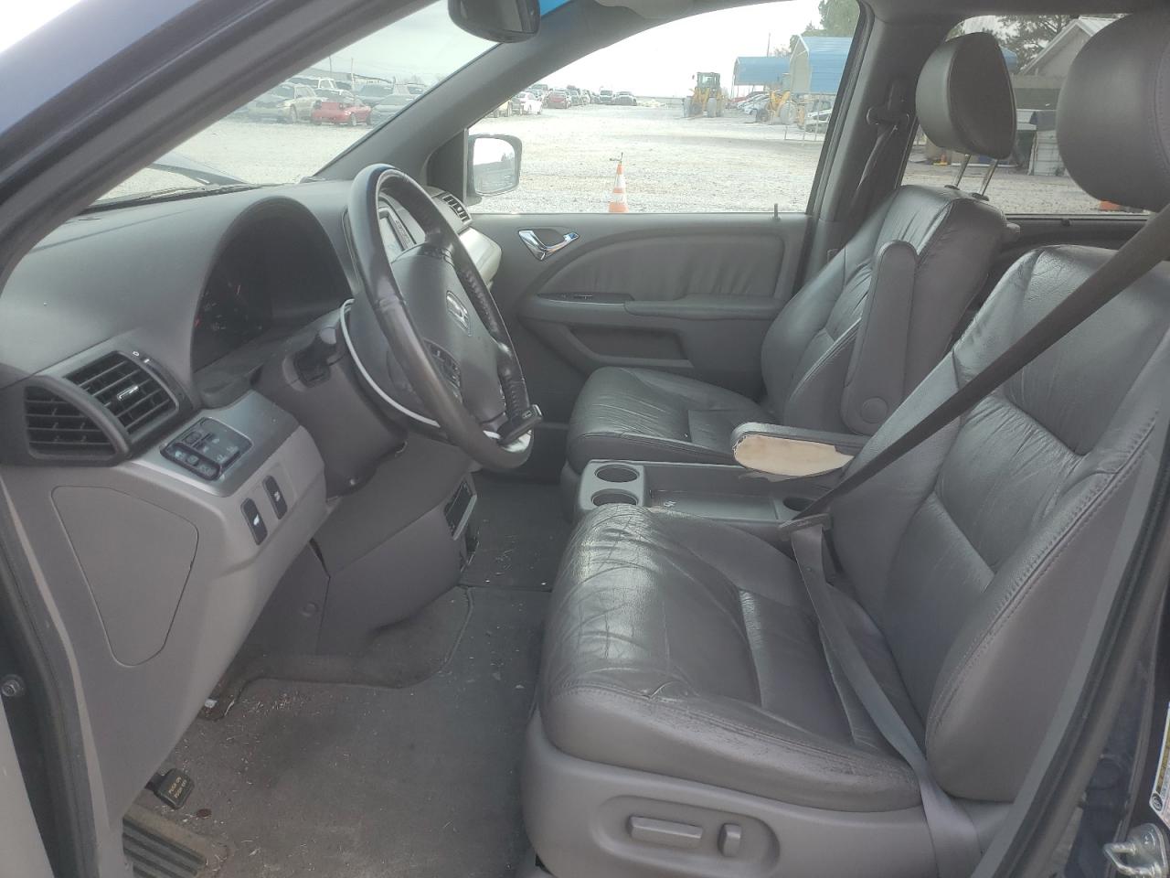 Photo 6 VIN: 5FNRL3H7XAB066172 - HONDA ODYSSEY 