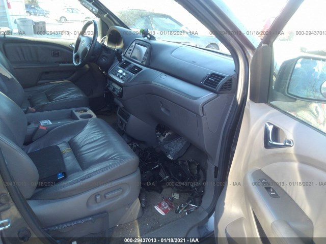 Photo 4 VIN: 5FNRL3H95AB101055 - HONDA ODYSSEY 