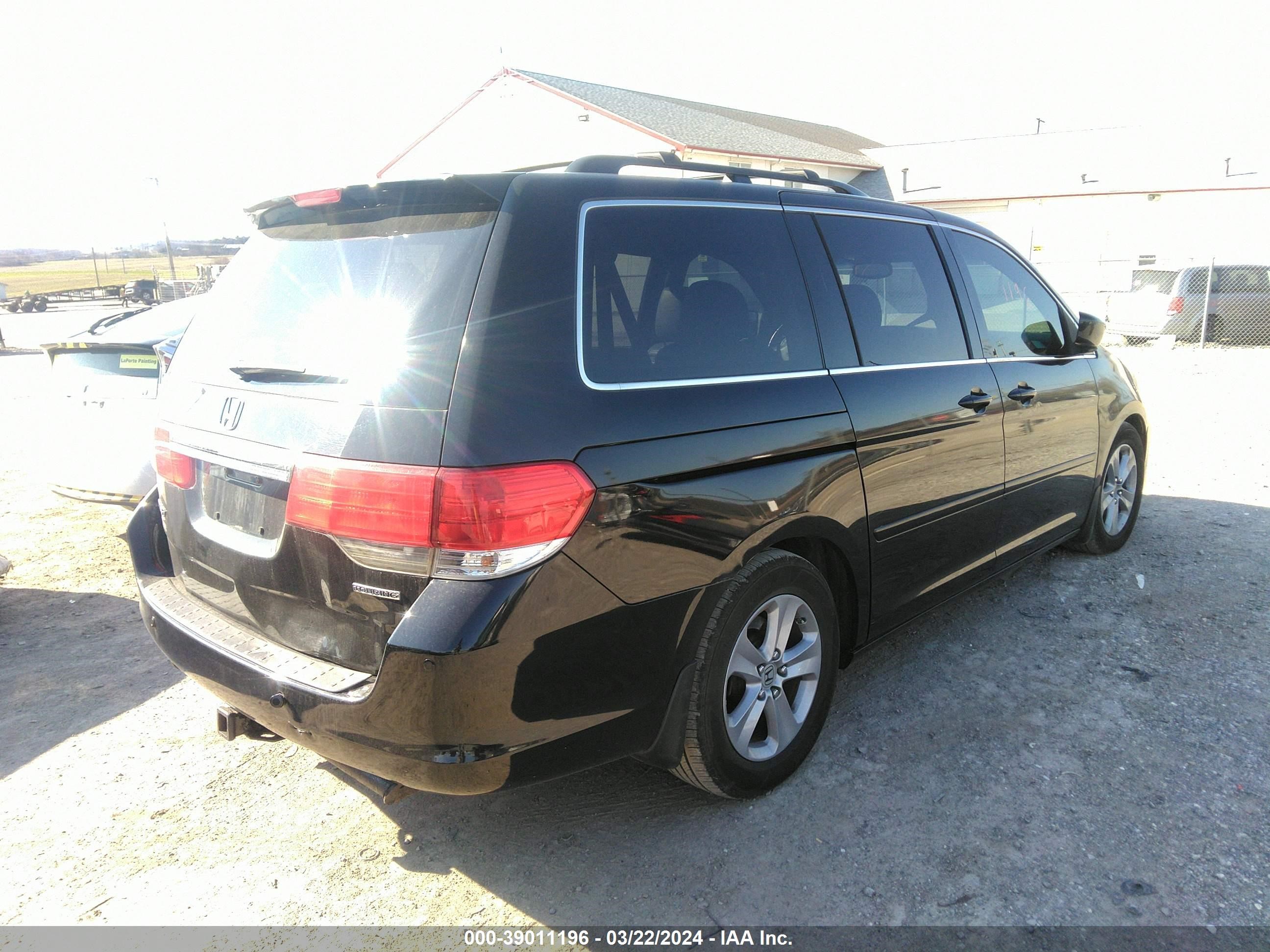 Photo 3 VIN: 5FNRL3H97AB096182 - HONDA ODYSSEY 