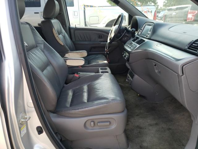 Photo 4 VIN: 5FNRL3H98AB114401 - HONDA ODYSSEY TO 