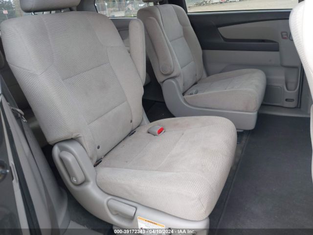 Photo 7 VIN: 5FNRL5828BB031700 - HONDA ODYSSEY 