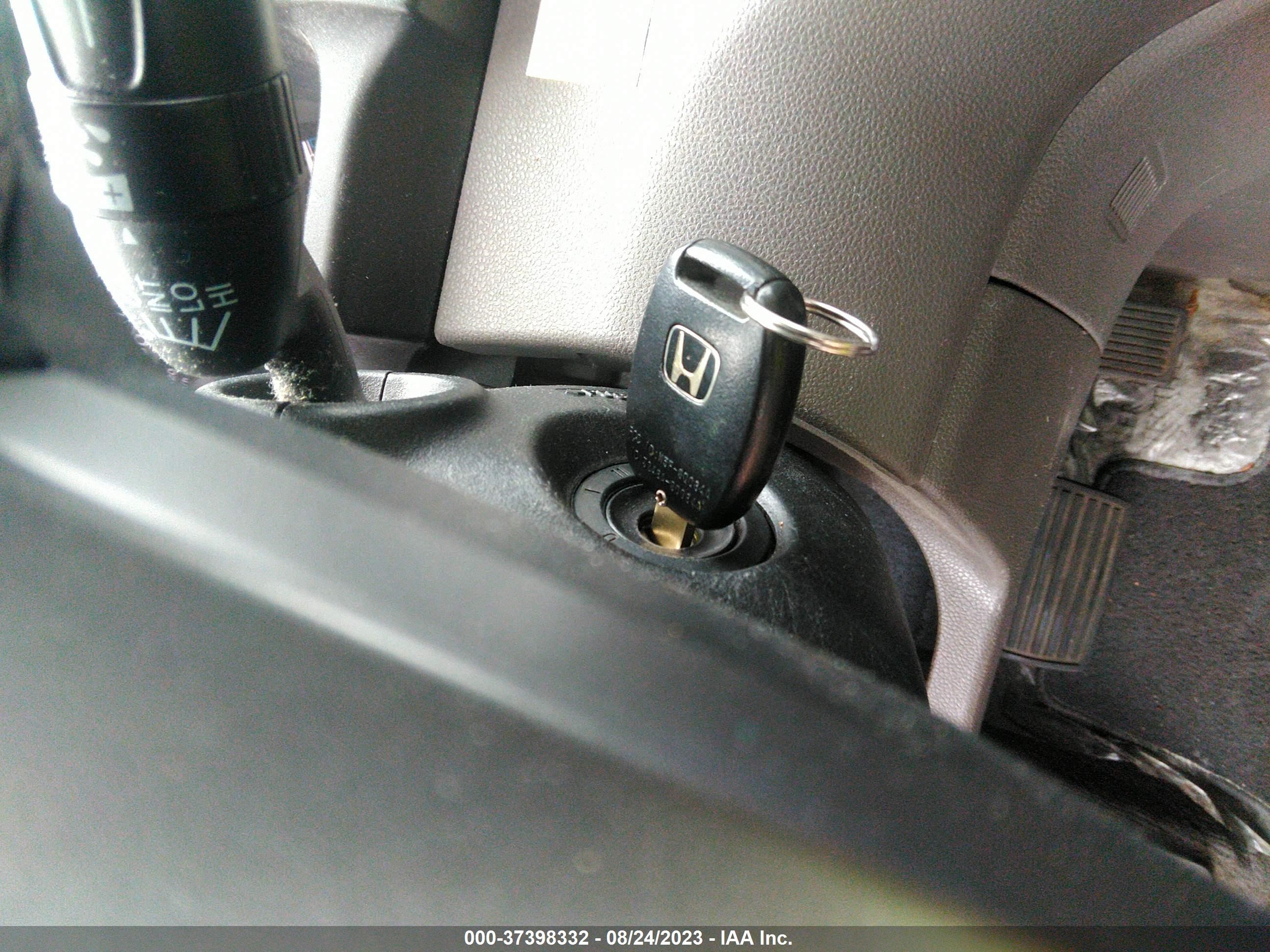 Photo 10 VIN: 5FNRL5H20DB015865 - HONDA ODYSSEY 