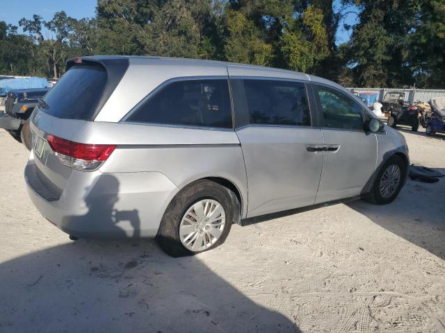 Photo 2 VIN: 5FNRL5H20FB051090 - HONDA ODYSSEY LX 