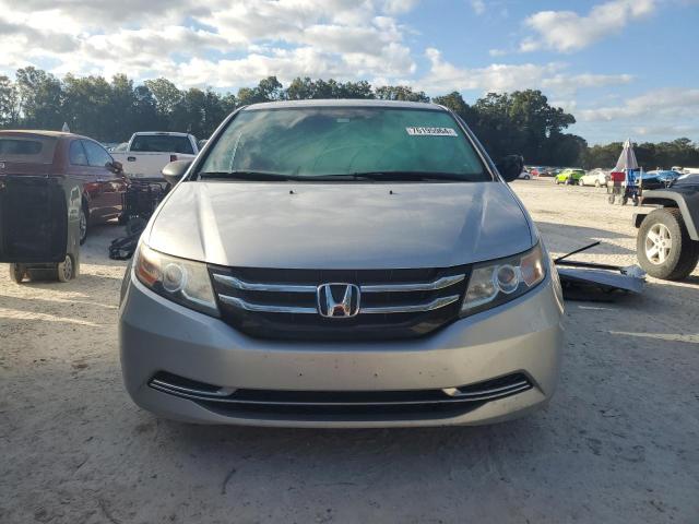 Photo 4 VIN: 5FNRL5H20FB051090 - HONDA ODYSSEY LX 