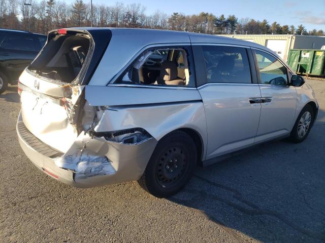 Photo 2 VIN: 5FNRL5H21EB058581 - HONDA ODYSSEY LX 