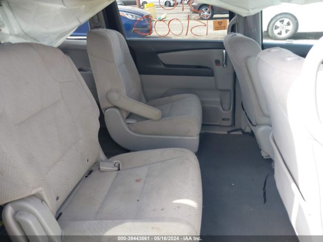 Photo 7 VIN: 5FNRL5H21FB033116 - HONDA ODYSSEY 