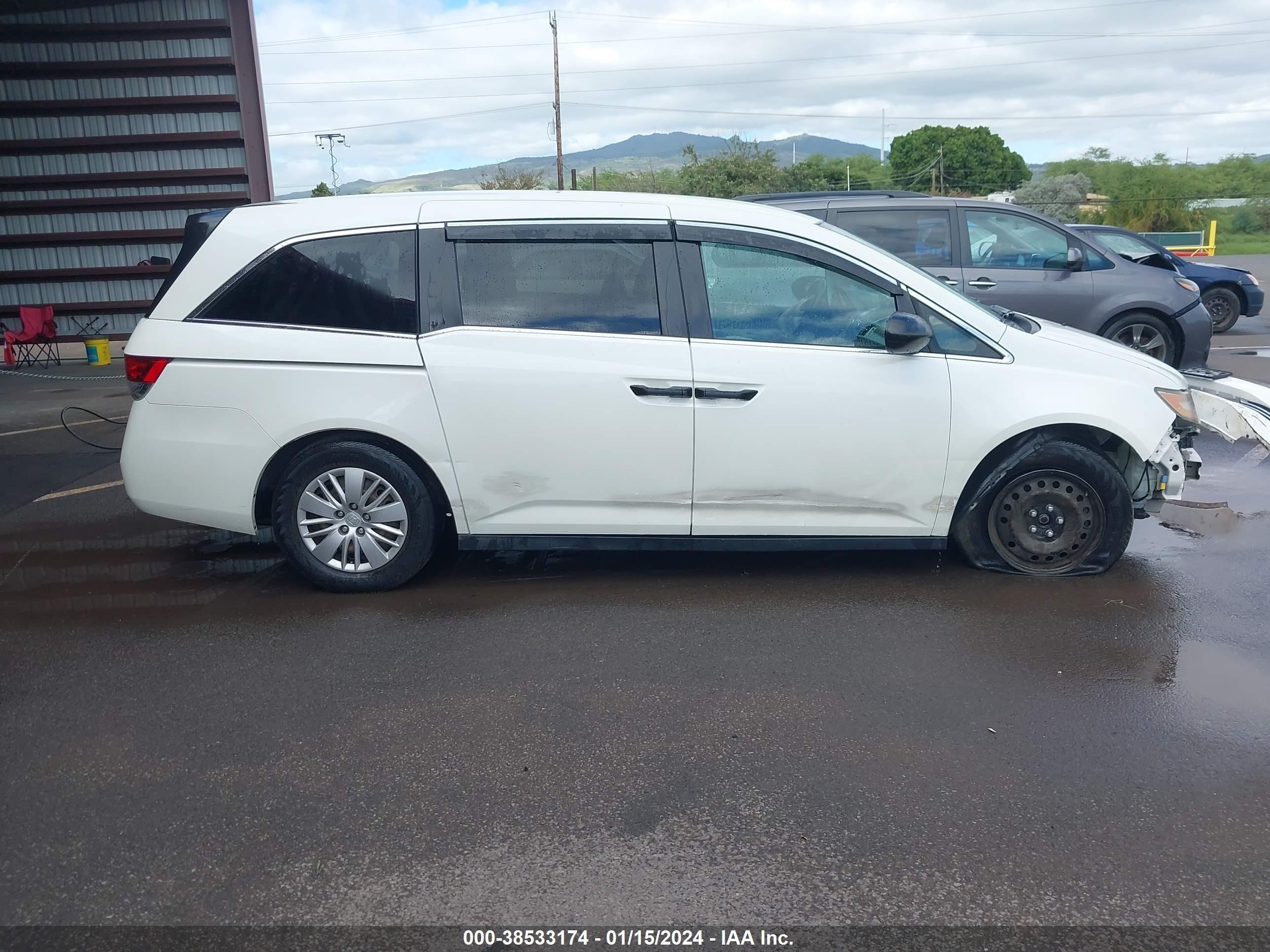 Photo 12 VIN: 5FNRL5H21GB001879 - HONDA ODYSSEY 