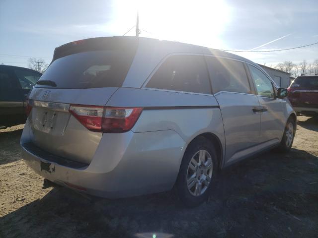 Photo 3 VIN: 5FNRL5H23CB056148 - HONDA ODYSSEY LX 