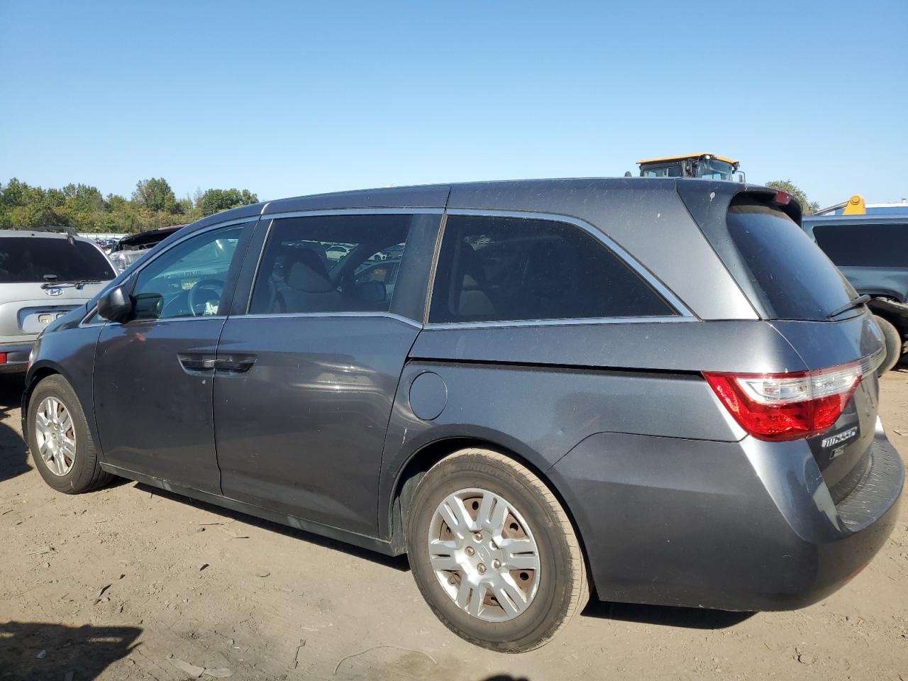 Photo 1 VIN: 5FNRL5H23CB065710 - HONDA ODYSSEY 