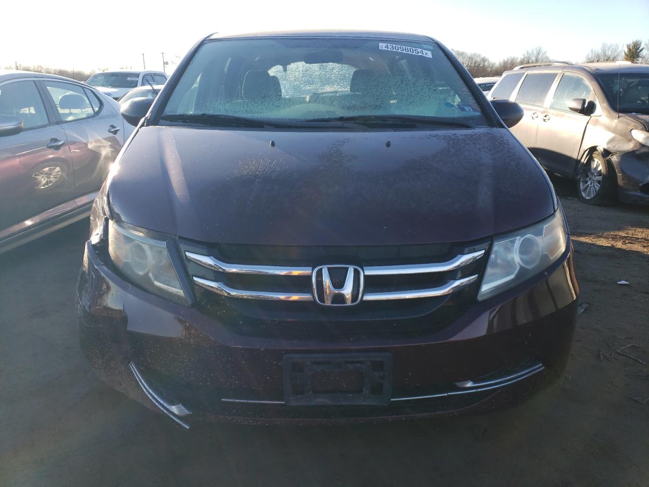 Photo 4 VIN: 5FNRL5H23FB010811 - HONDA ODYSSEY 