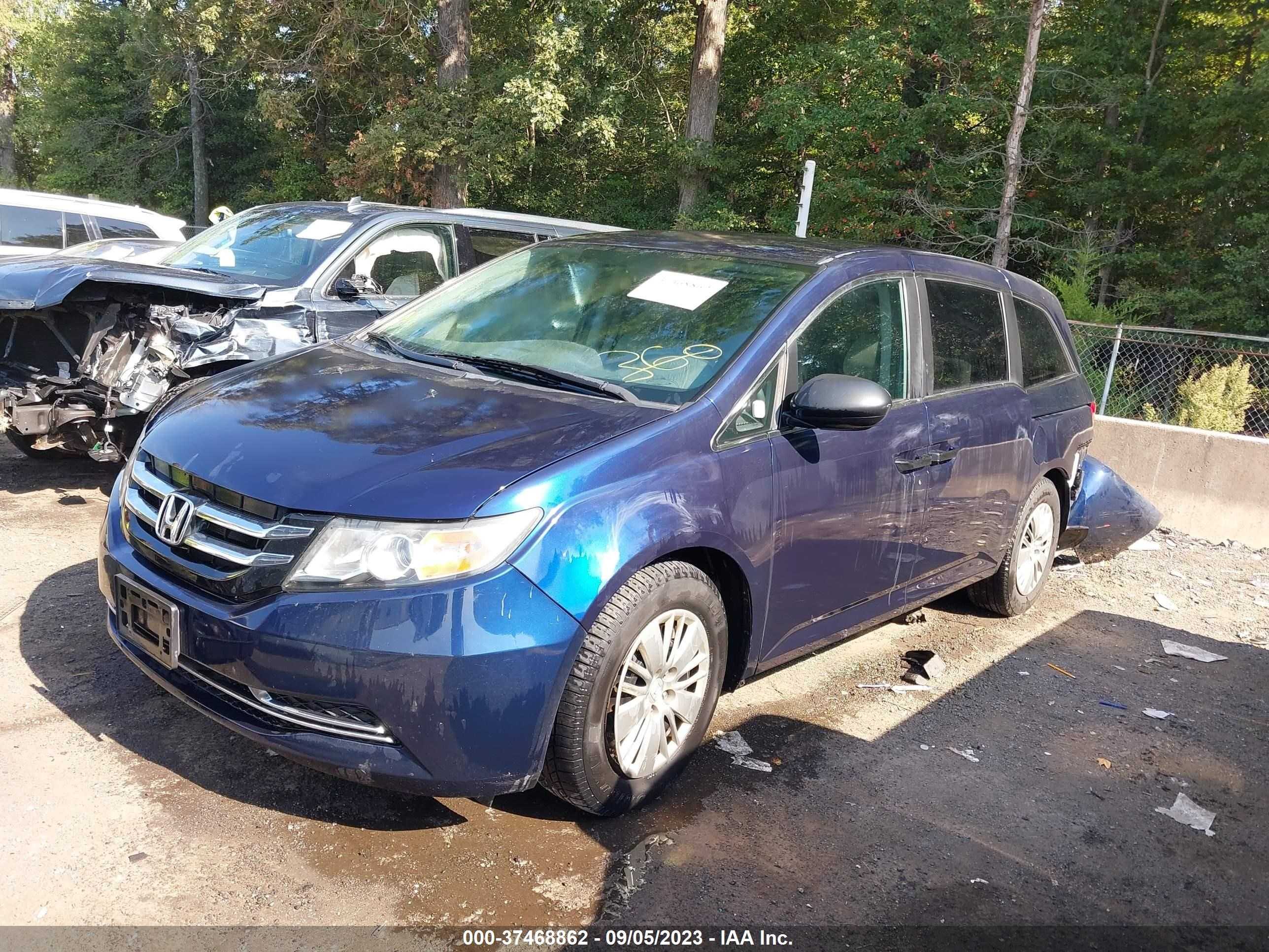 Photo 1 VIN: 5FNRL5H23FB116921 - HONDA ODYSSEY 